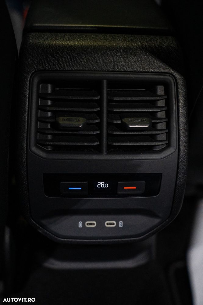 Seat Leon 1.5 eTSI ACT OPF DSG FR - 9