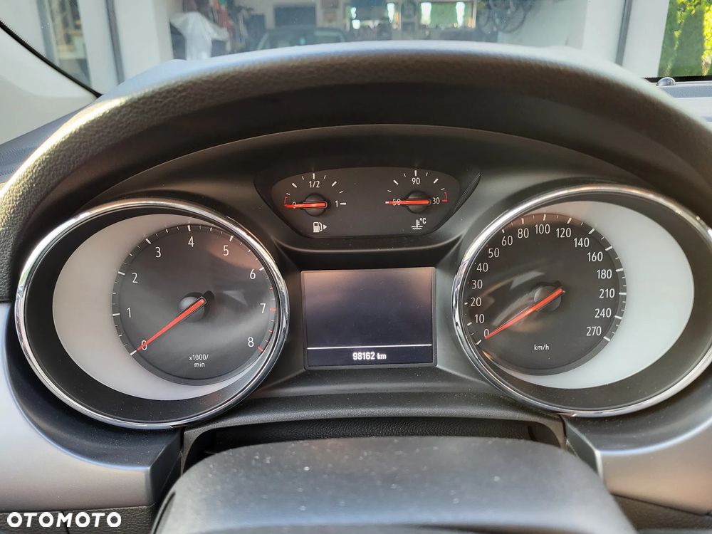 Opel Astra 1.4 T Enjoy - 12