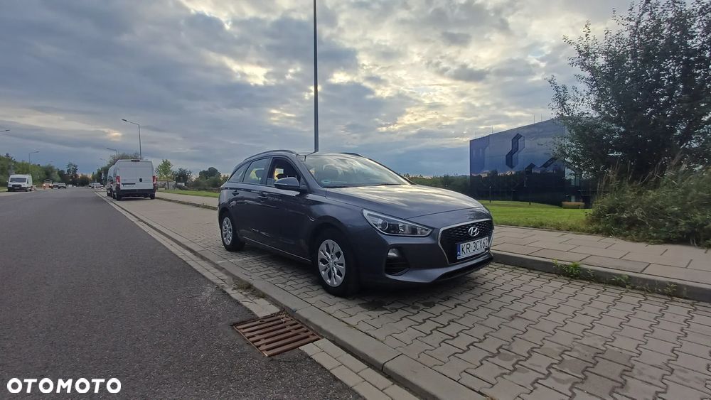 Hyundai i30 1.4 Comfort - 2