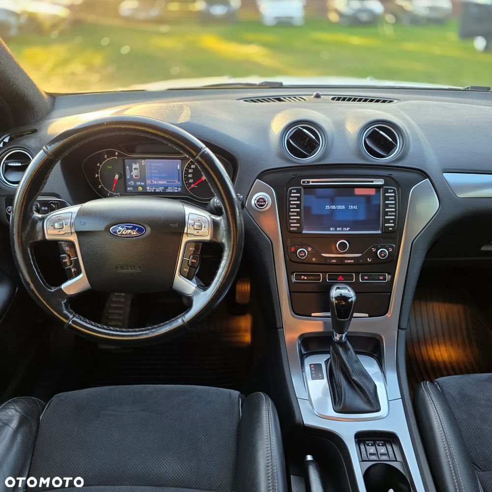 Ford Mondeo 2.0 TDCi ECOnetic Business Edition - 15