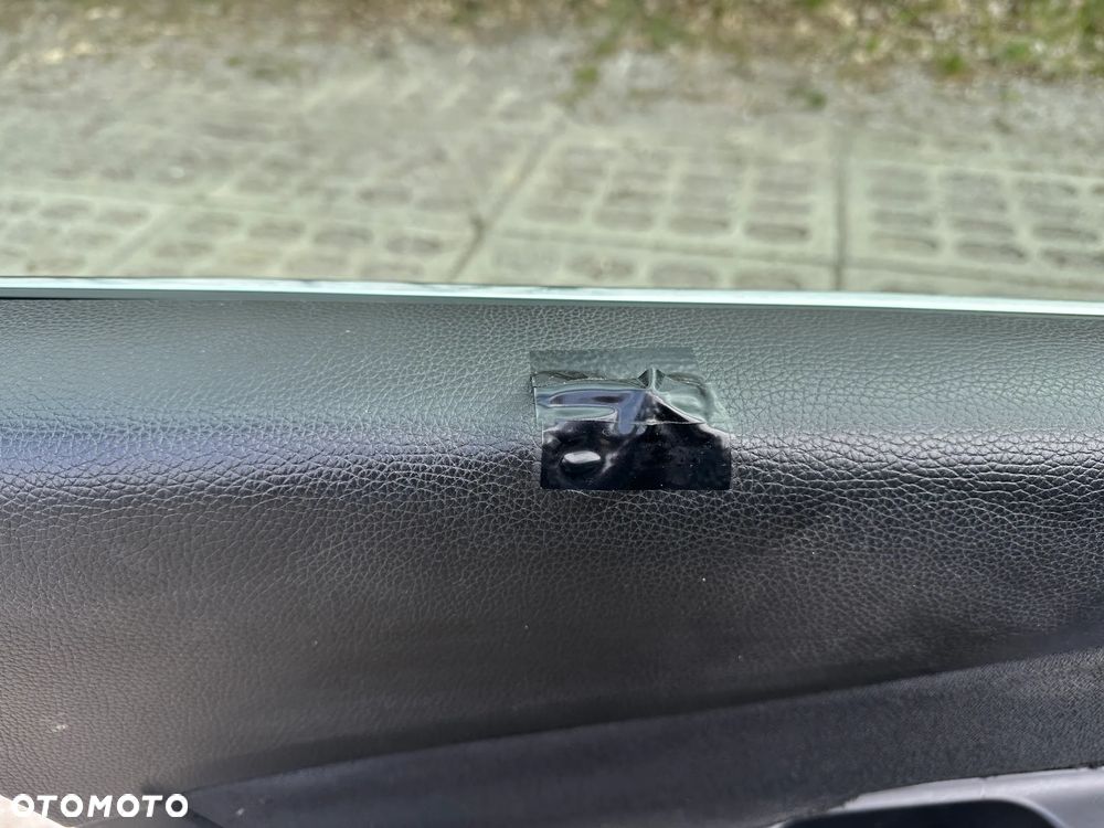 Volkswagen Passat - 14