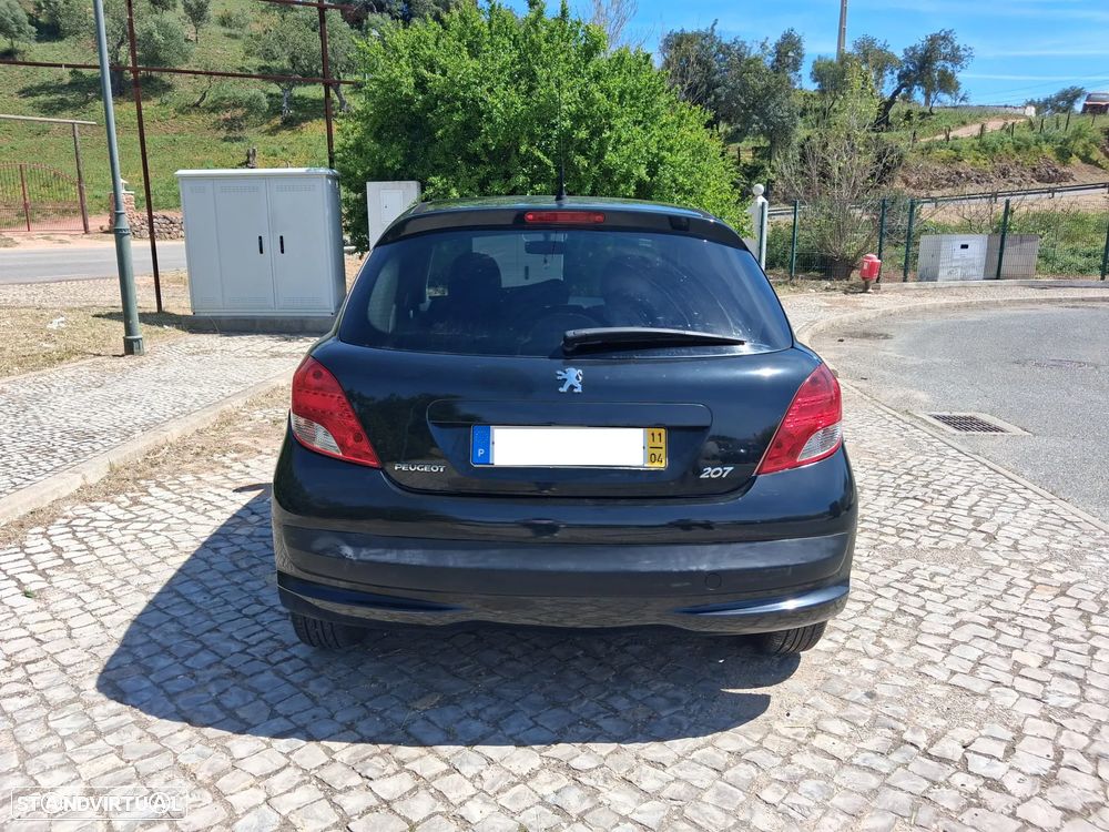 Peugeot 207 - 4