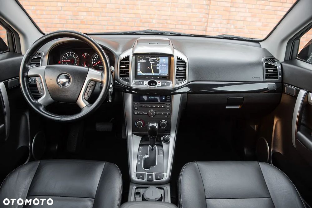 Chevrolet Captiva - 26