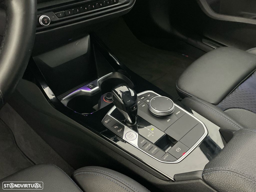 BMW 216 Gran Coupé d Pack Desportivo M - 19