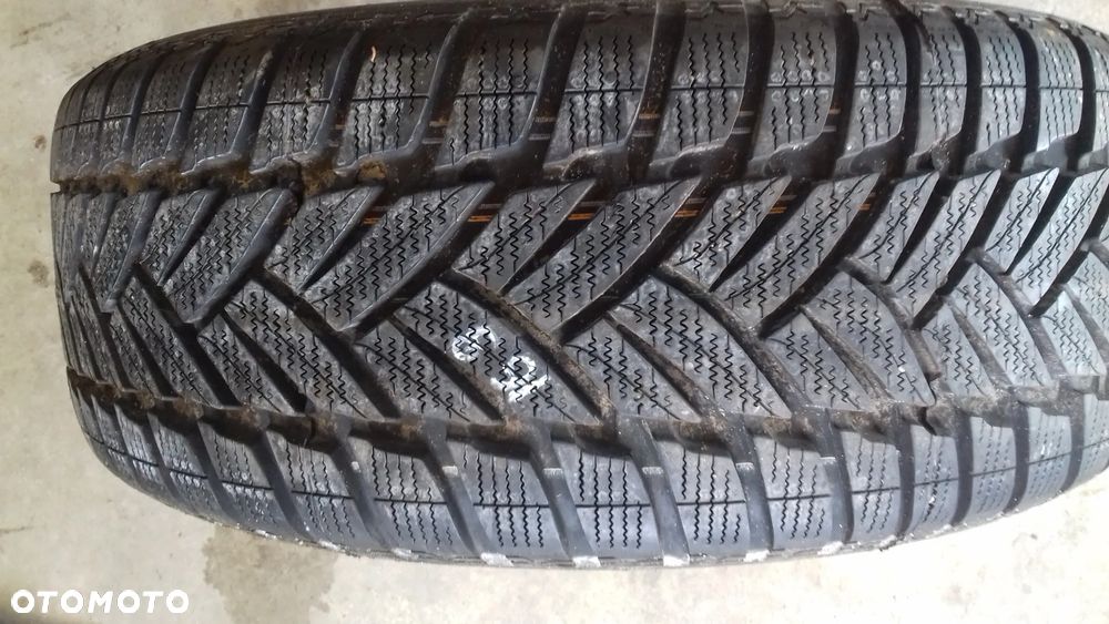 1 opona zimowa dunlop sp winter sport m3 225/55/16 9mm - 1