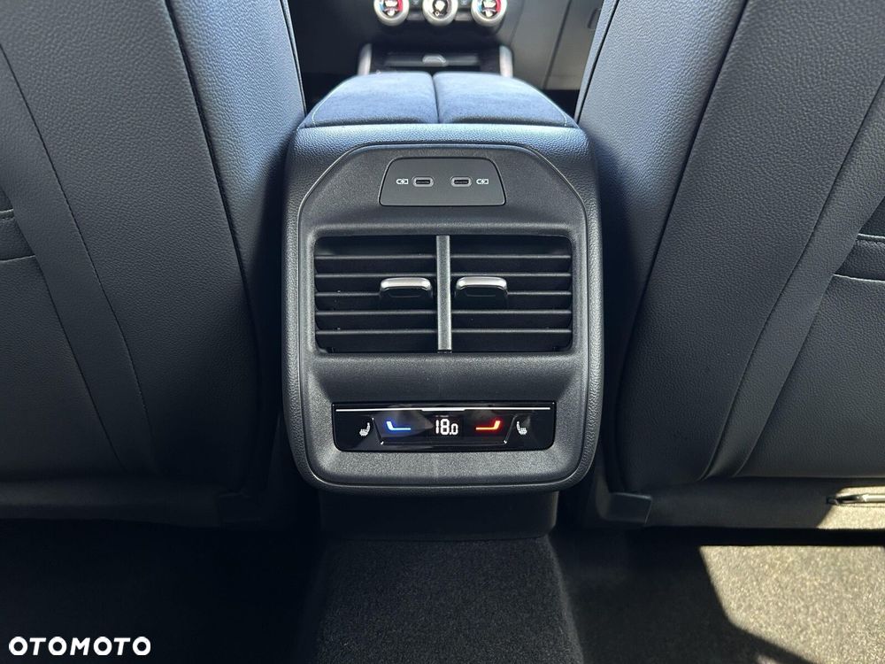 Skoda Superb 2.0 TSI Sportline DSG - 31