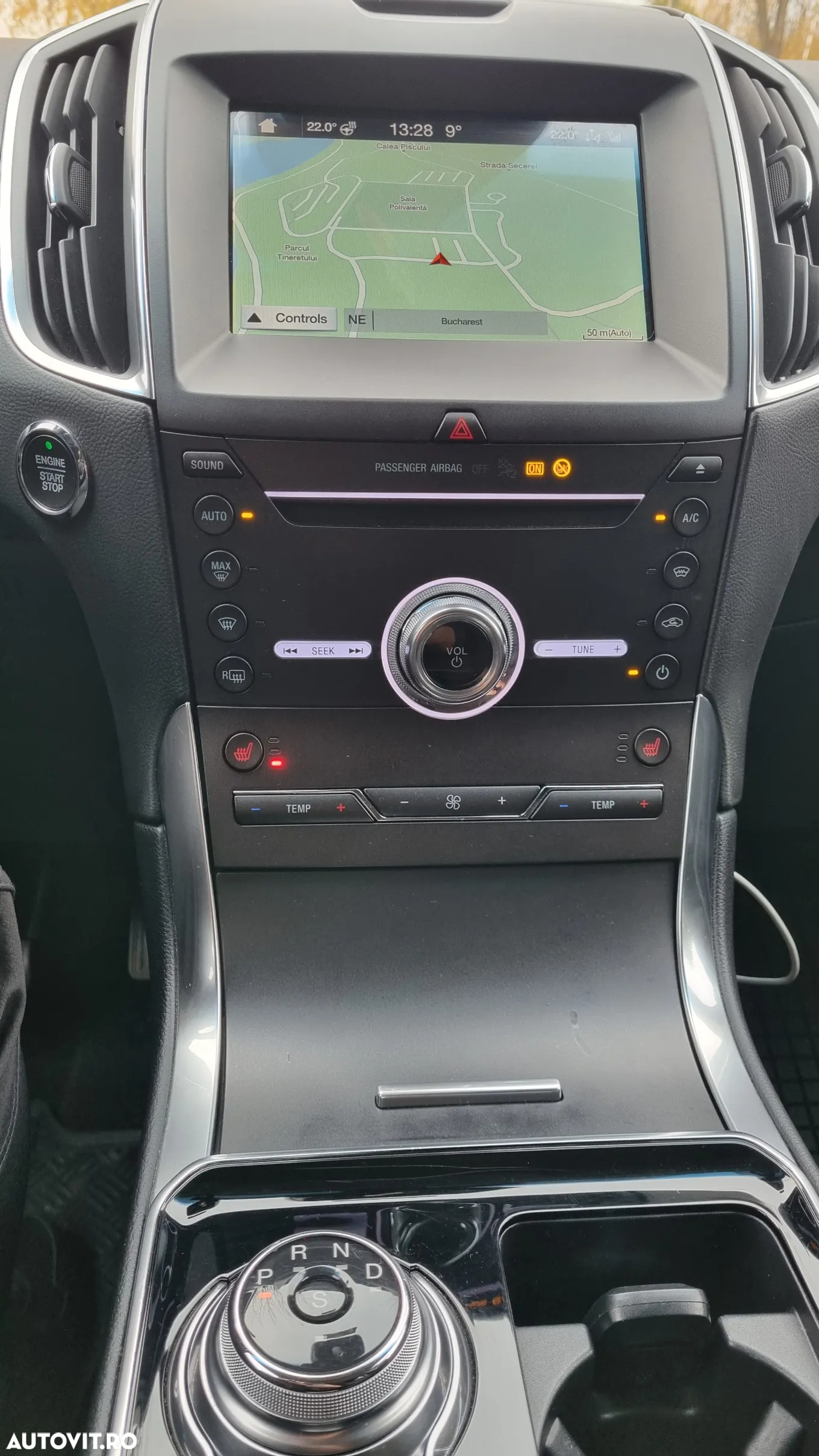 Ford Edge - 12