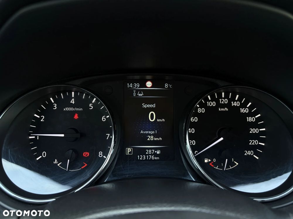 Nissan Qashqai 1.2 DIG-T Xtronic N-Connecta - 21