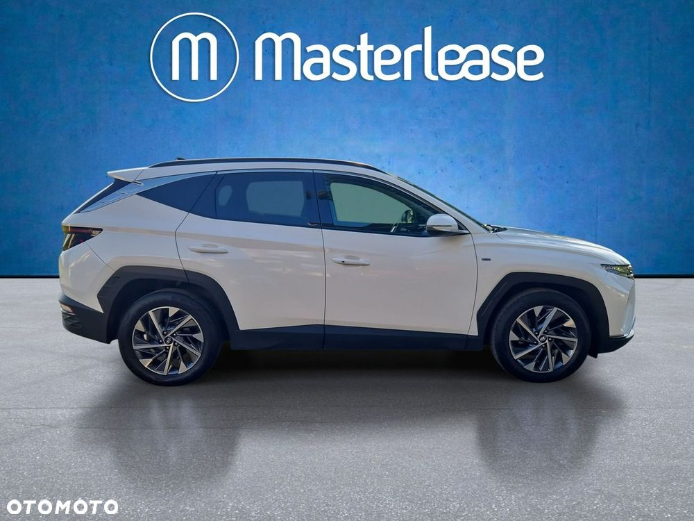 Hyundai Tucson - 4