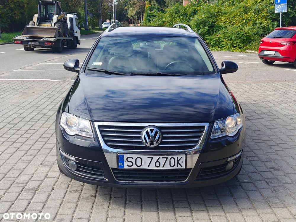 Volkswagen Passat 2.0 Blue TDI SCR Highline - 16