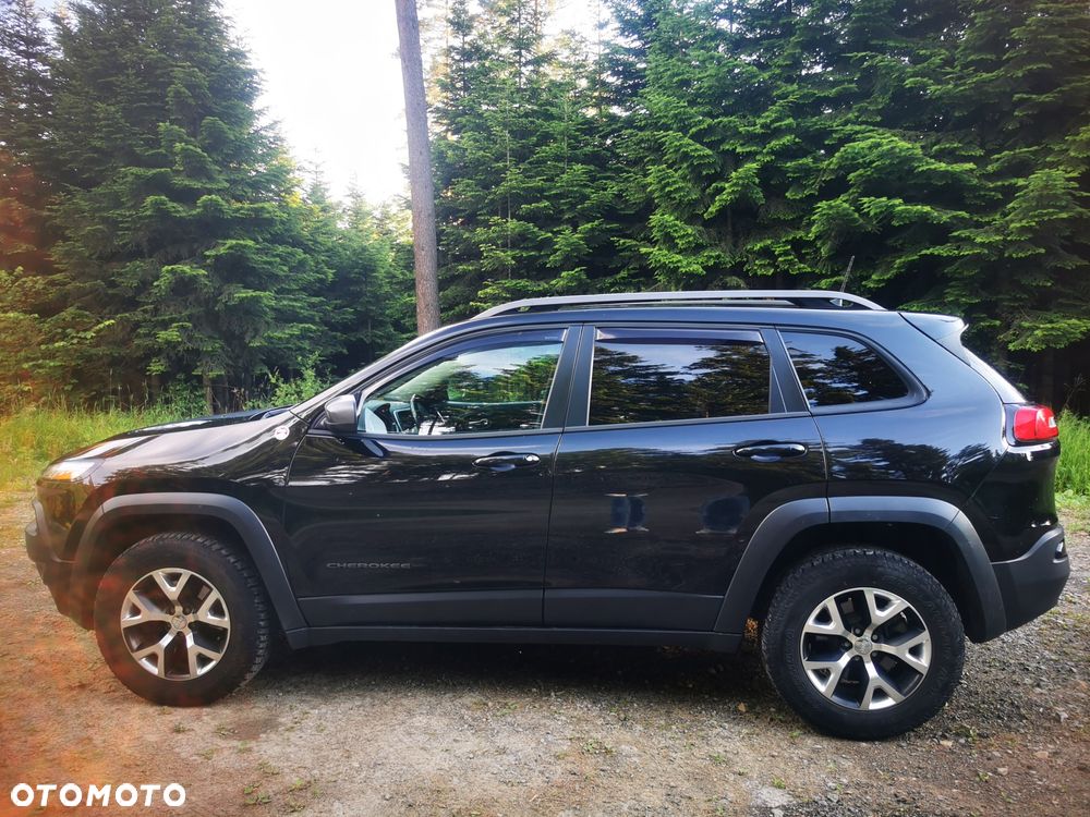 Jeep Cherokee - 6