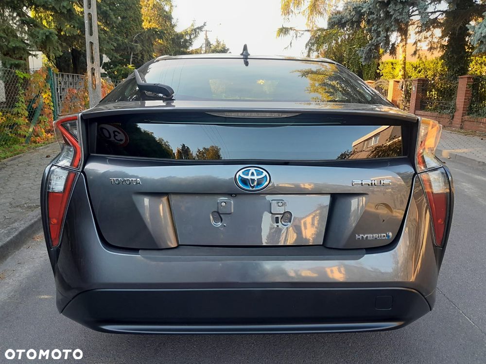 Toyota Prius - 11