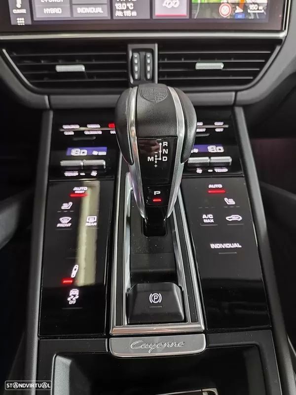 Porsche Cayenne E-Hybrid Platinum Edition — fotografia 32