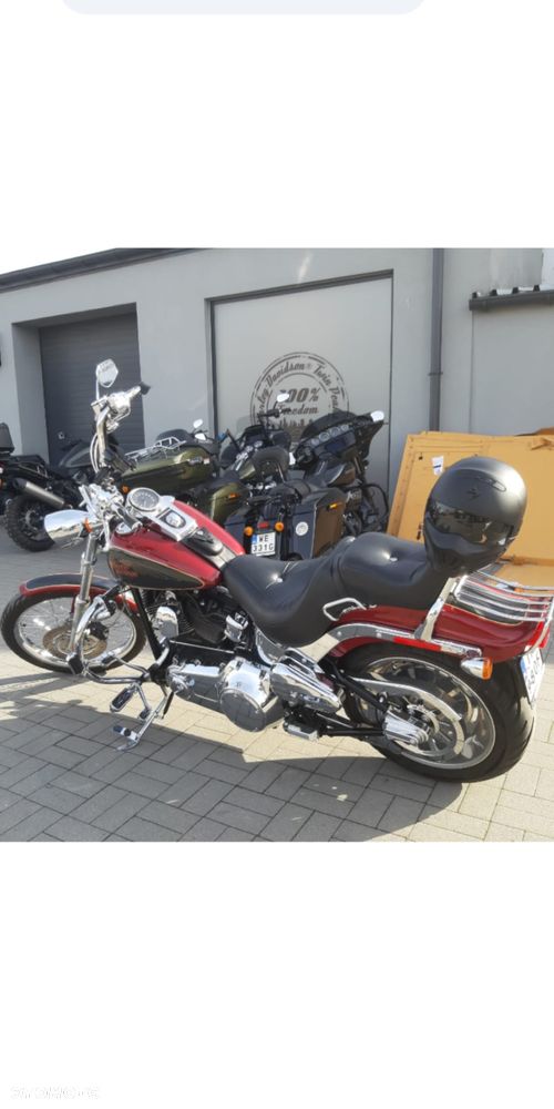 Harley-Davidson Softail Custom - 3