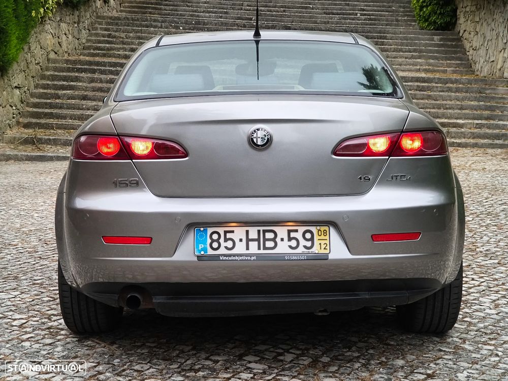 Alfa Romeo 159 1.9 JTDM 16V Q-Tronic TI - 6