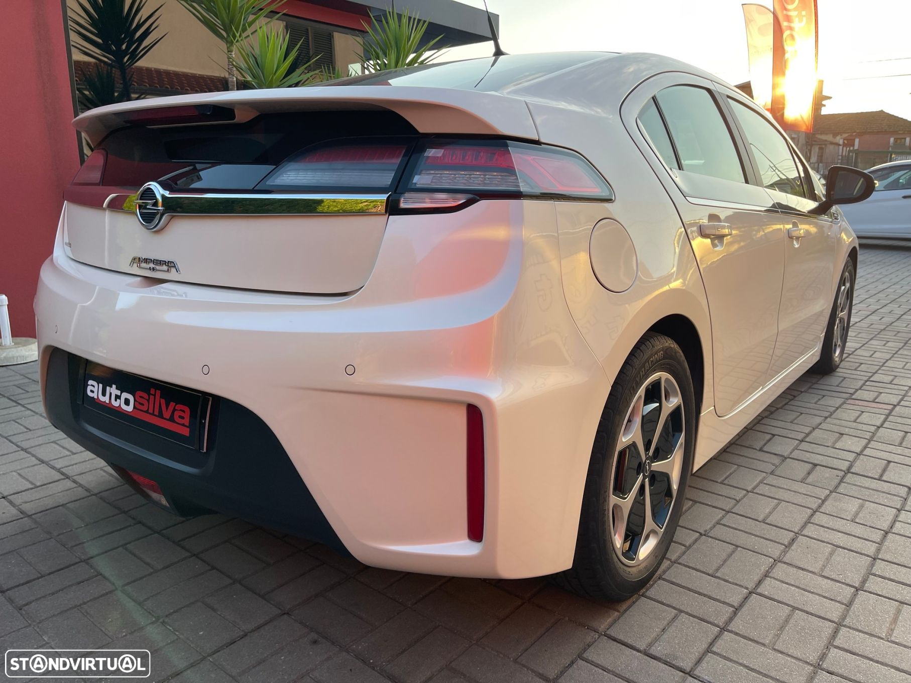 Opel Ampera-e - 3