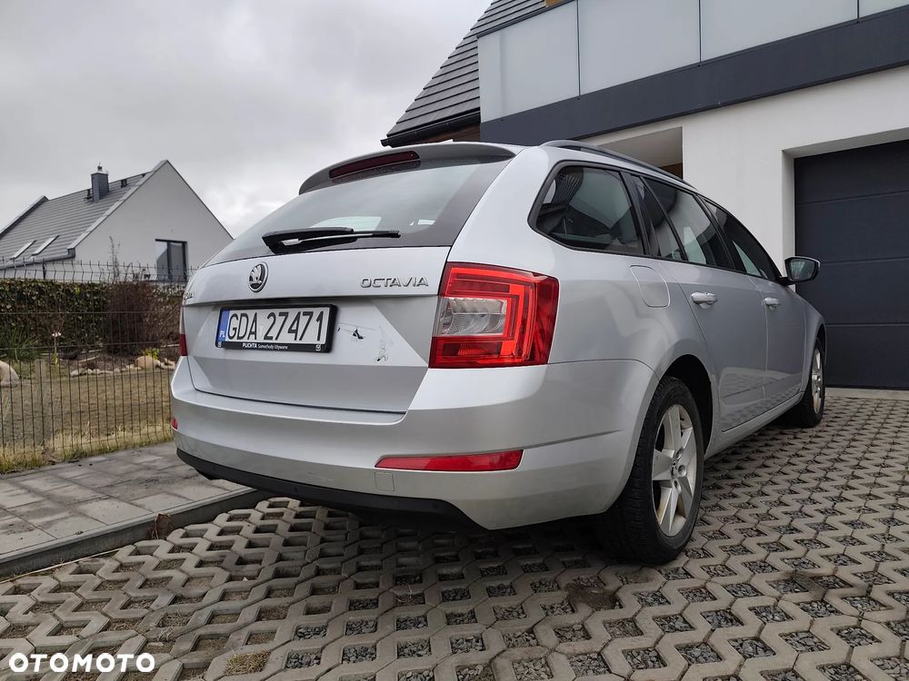 Skoda Octavia 1.6 TDI Ambition - 9