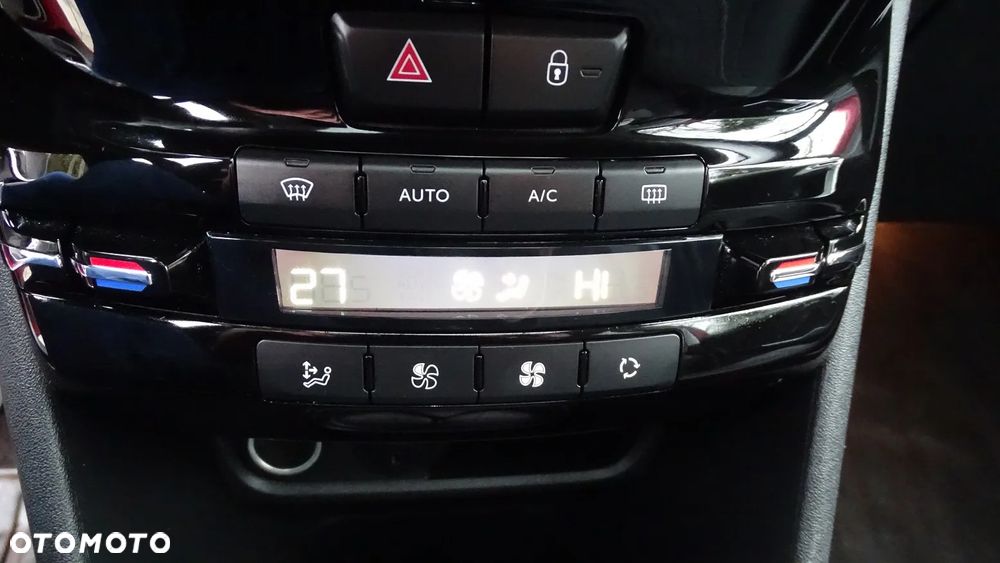 Peugeot 2008 PureTech 110 Stop&Start Crossway - 19