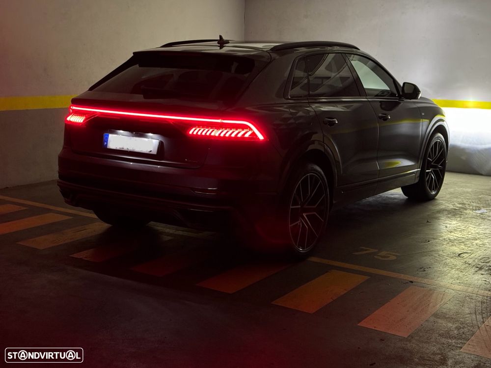 Audi Q8 60 TFSIe quattro S line Tiptronic - 27