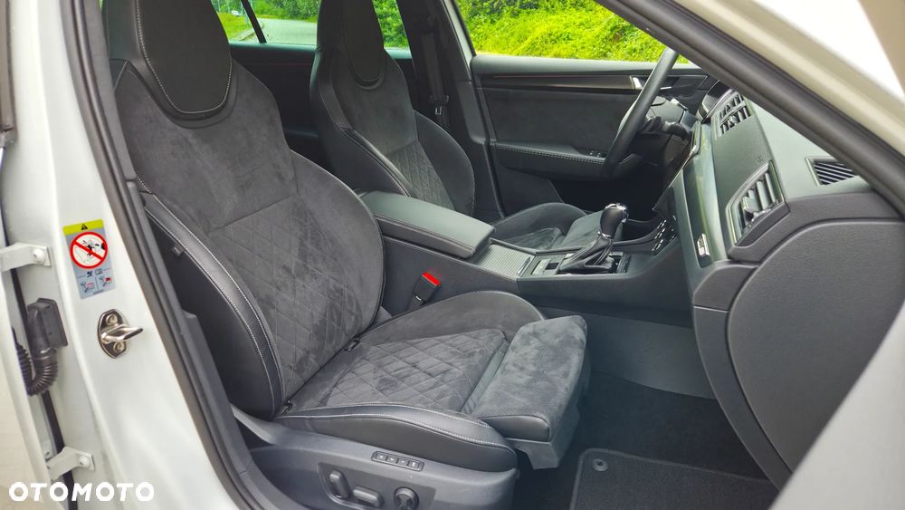 Skoda Superb 2.0 TSI 4x4 Sportline DSG - 13