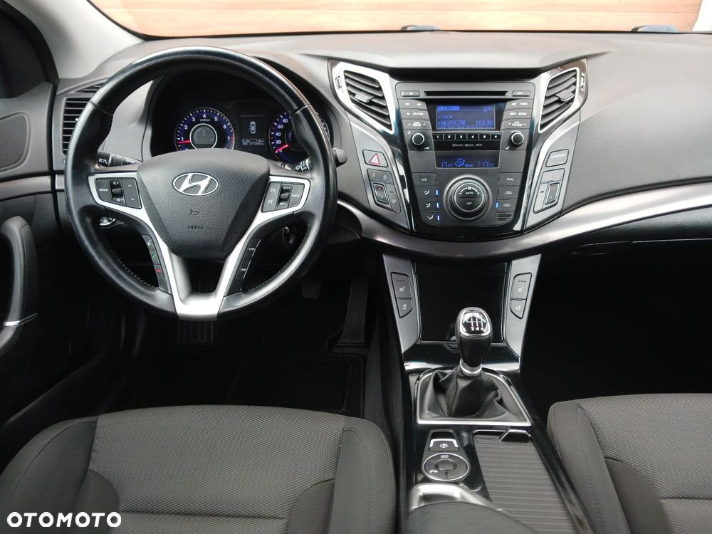 Hyundai i40 - 23
