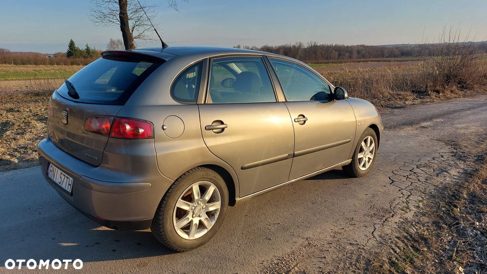 Seat Ibiza 1.4 16V Reference - 3