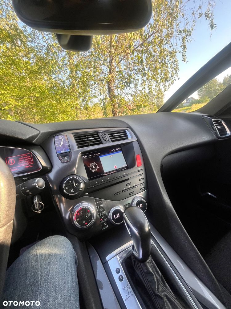 Citroën DS5 THP 155 Chic - 8