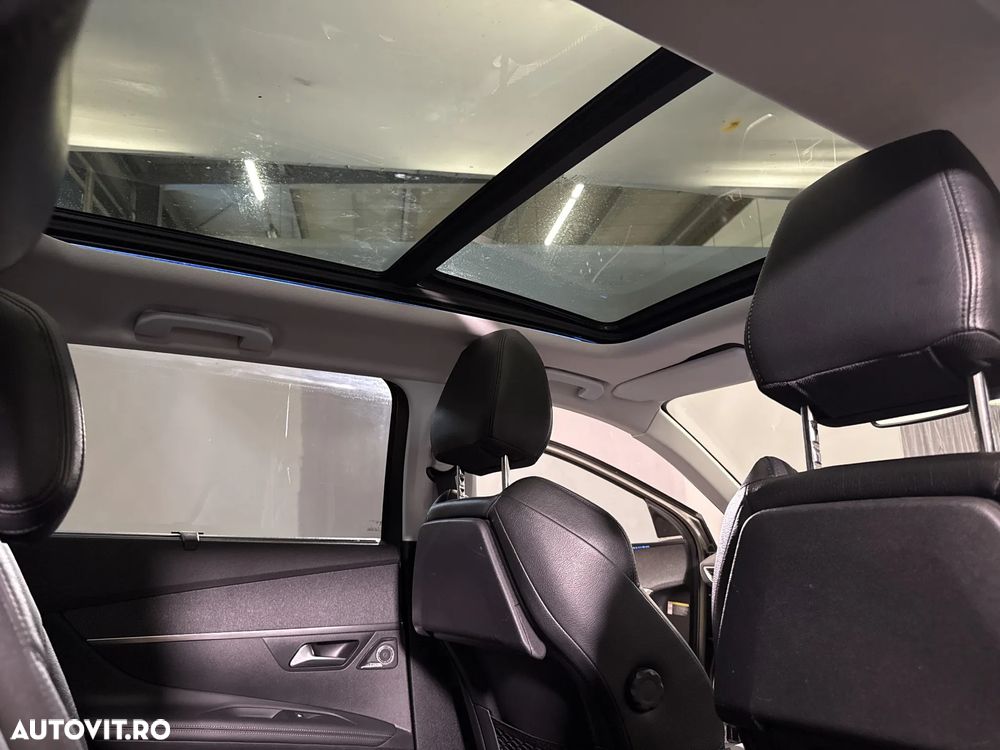 Peugeot 5008 - 23