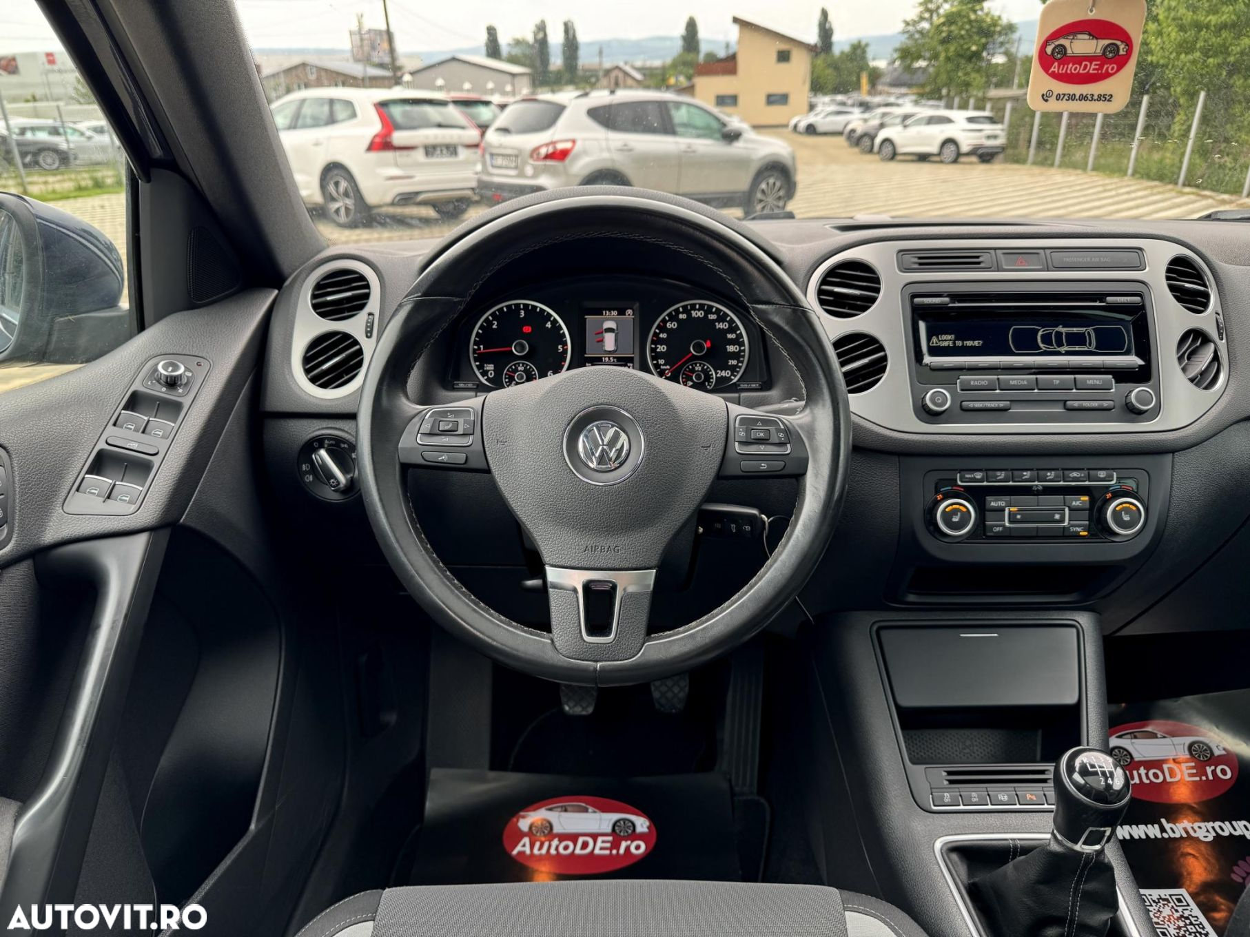 Volkswagen Tiguan - 8