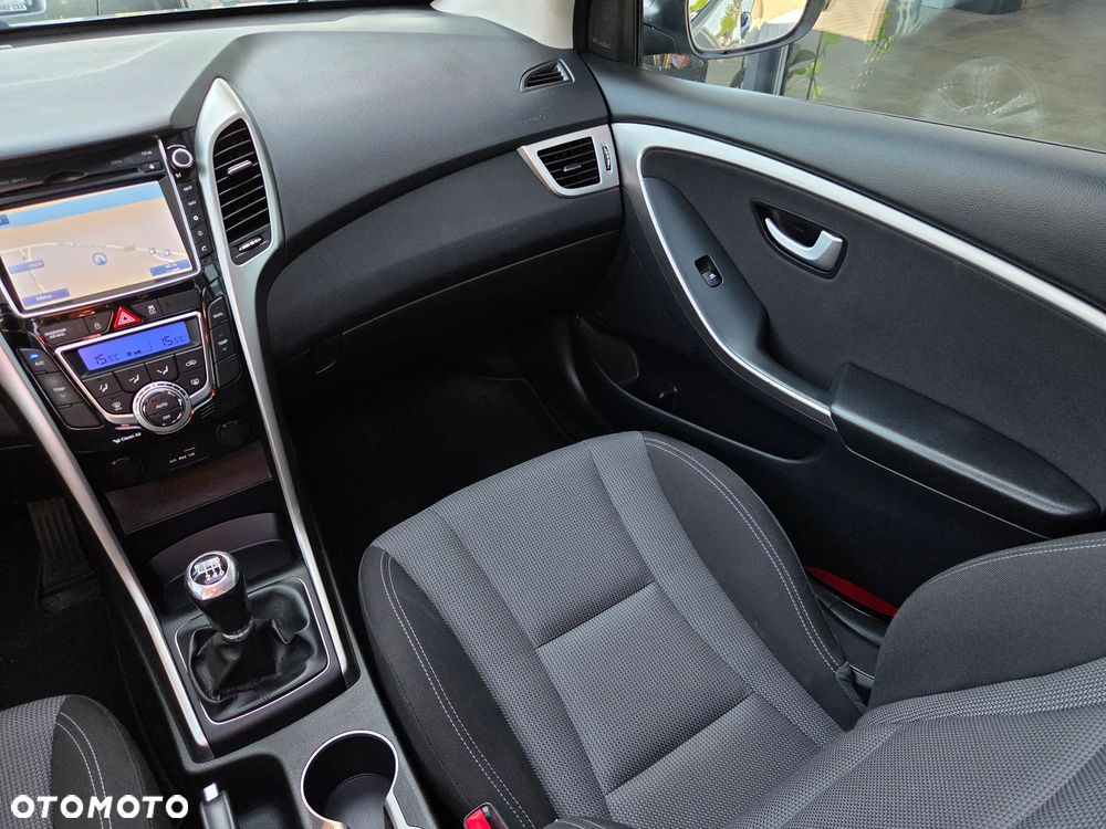 Hyundai i30 1.6 Style - 17