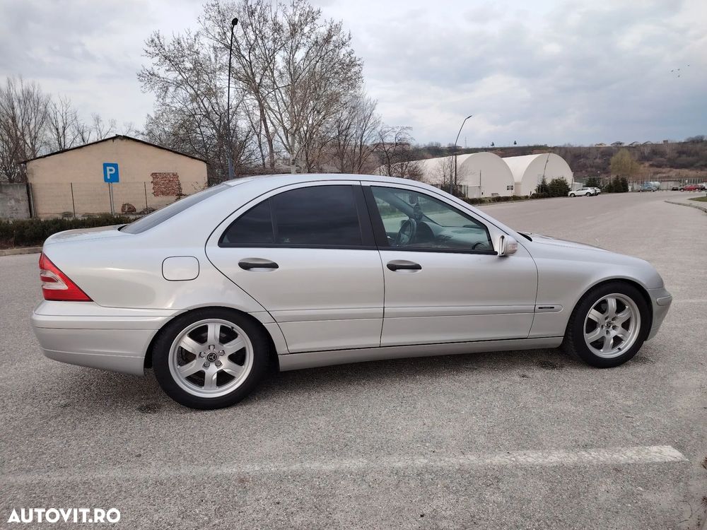 Mercedes-Benz C 200 CDI Classic - 8