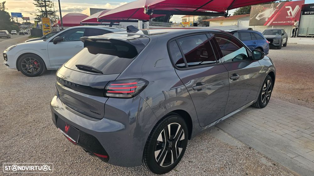 Peugeot 208 1.2 Hybrid Allure e-DCS6 - 29