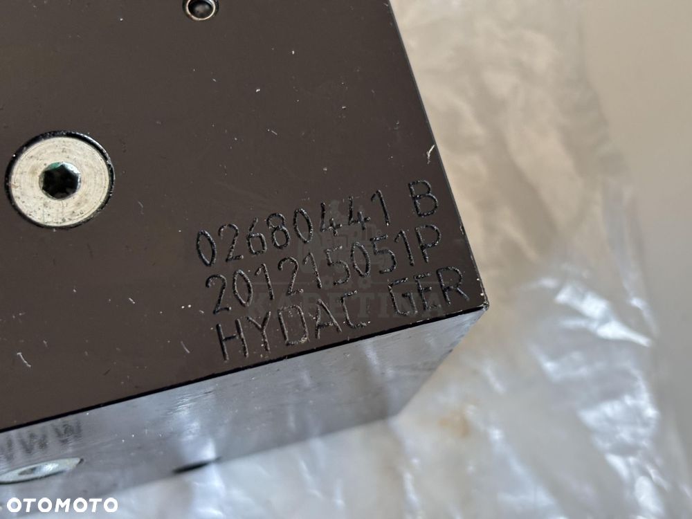 John Deere Rozdzielacz Hydrauliczny Hydac AXE49982 02680441 B 201215051P - 4