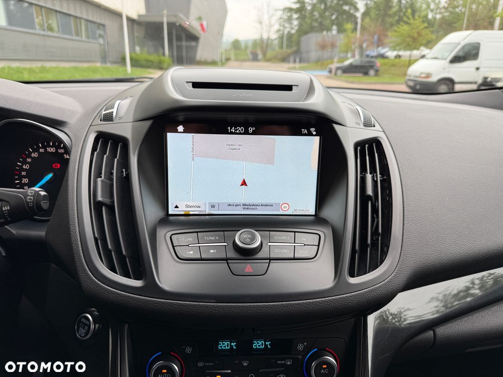 Ford Kuga 1.5 EcoBoost 2x4 ST-Line - 16