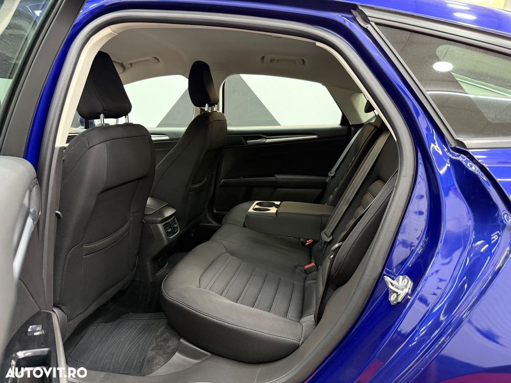 Ford Mondeo 2.0 TDCi Powershift Trend - 6