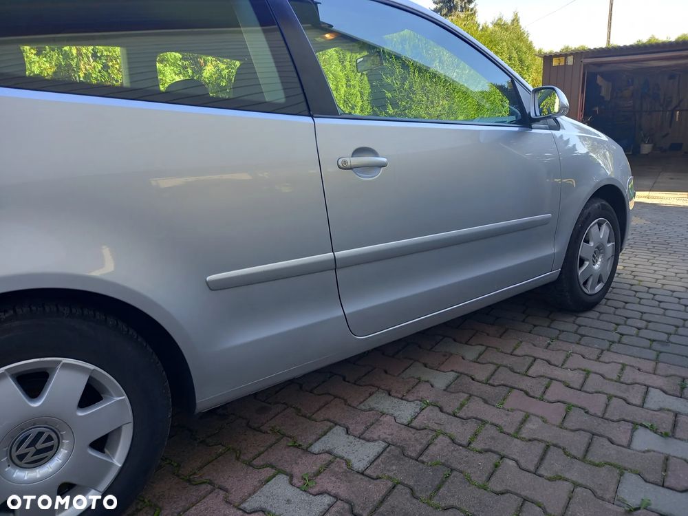 Volkswagen Polo - 15
