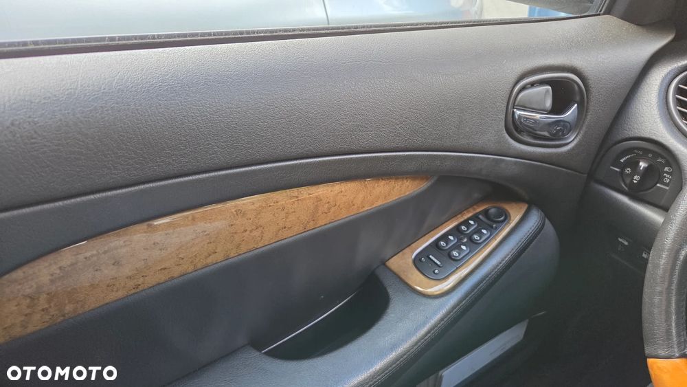 Jaguar S-Type 3.0 V6 Executive - 13