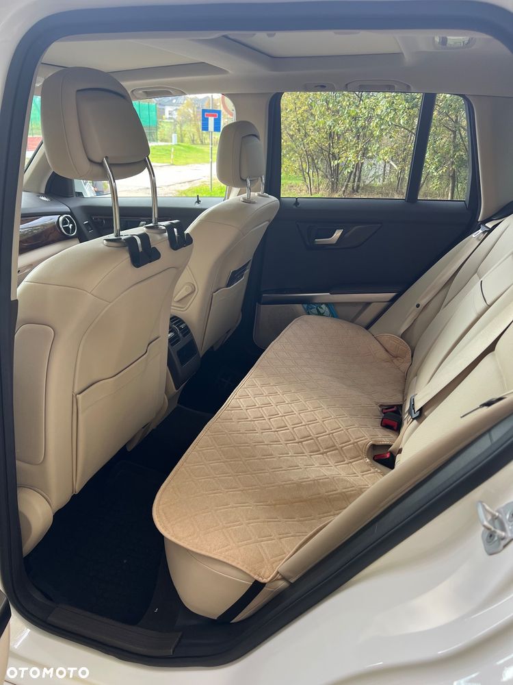 Mercedes-Benz GLK 350 4Matic BlueEFFICIENCY 7G-TRONIC - 16