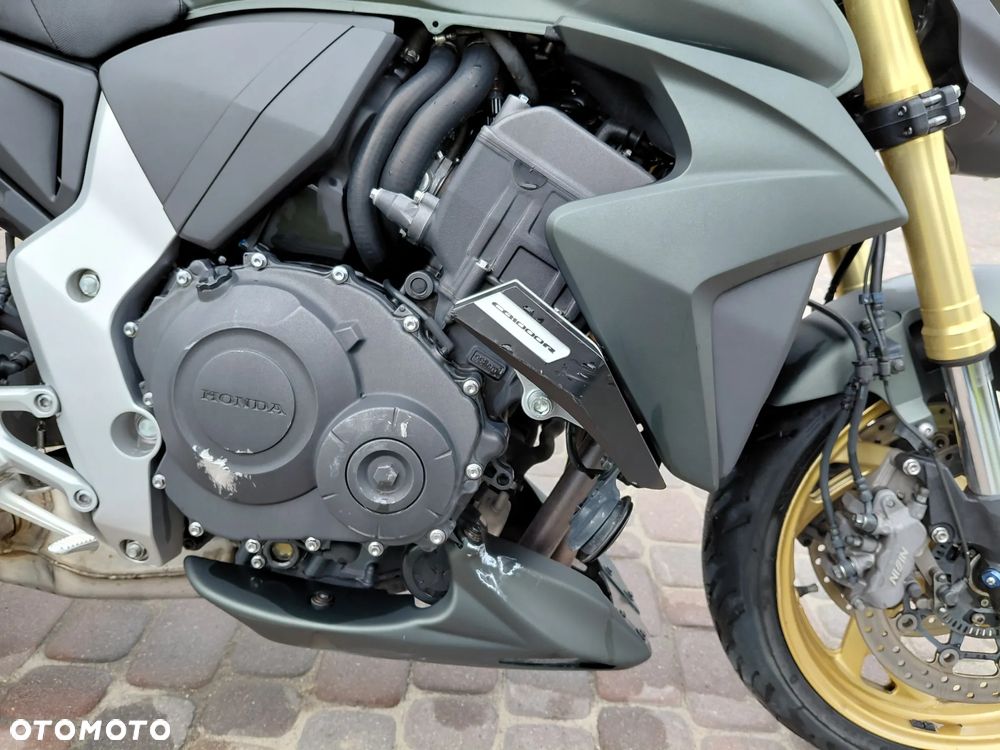 Honda CB - 10