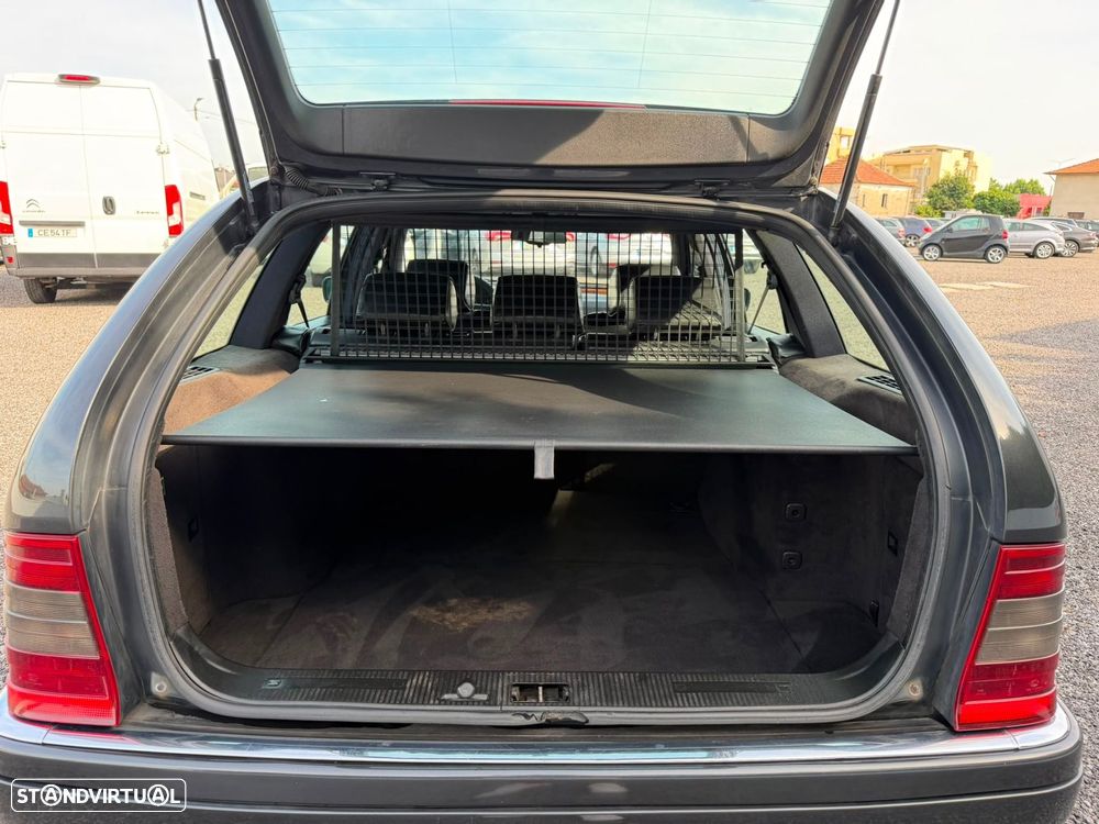 Mercedes-Benz C 250 - 17