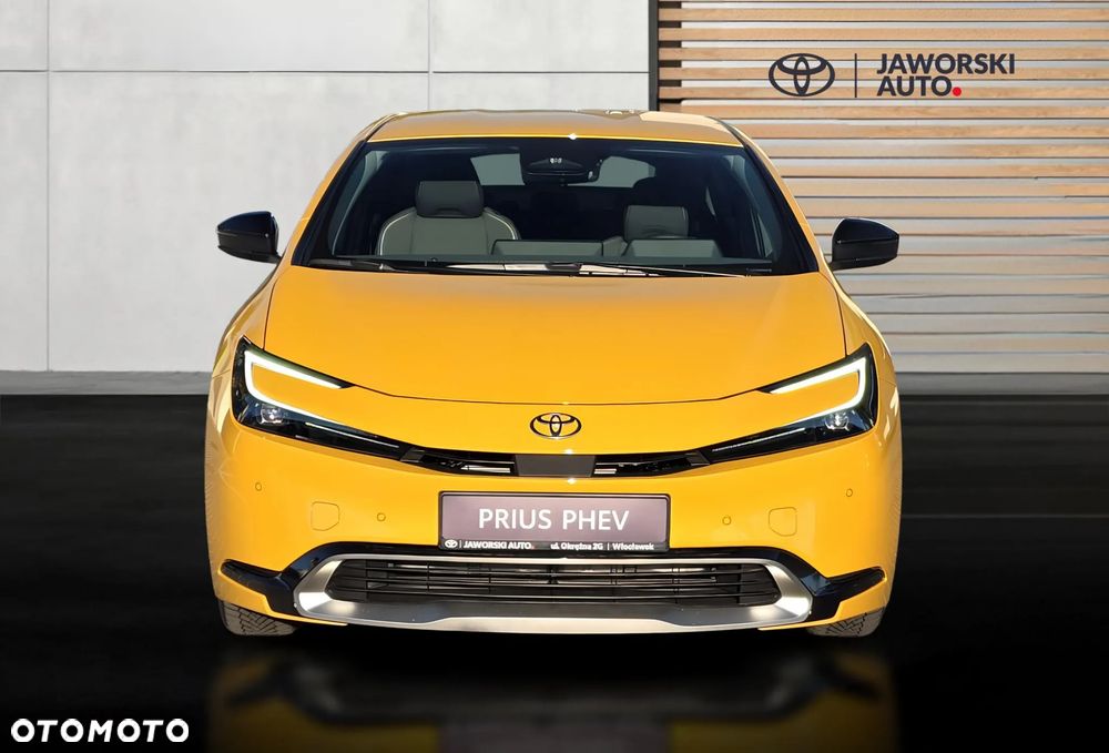 Toyota Prius 2026 photo 2