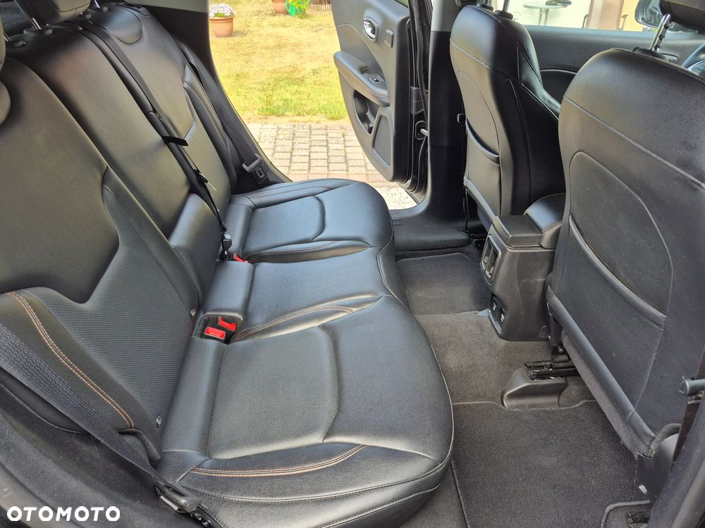 Jeep Compass 2.0 MJD Limited 4WD S&S - 9
