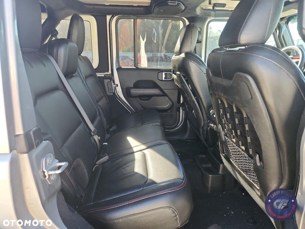 Jeep Wrangler 3.6 Unlim Rubicon - 8