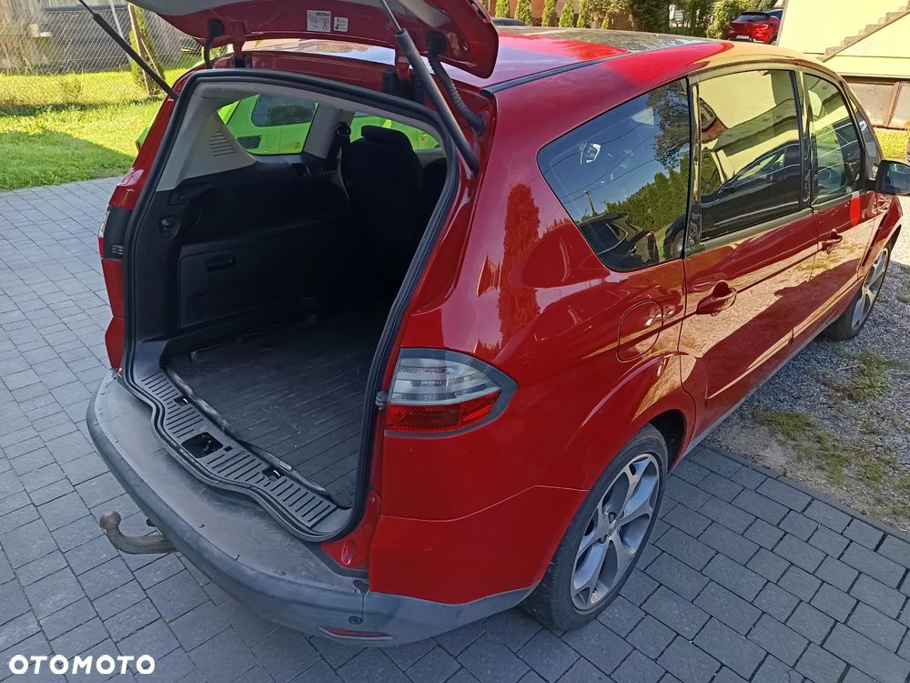 Ford S-Max 2.0 Titanium - 17