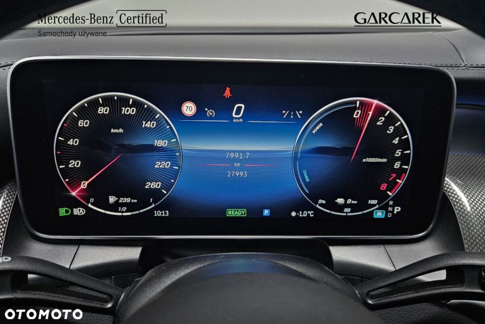 Mercedes-Benz GLC - 27