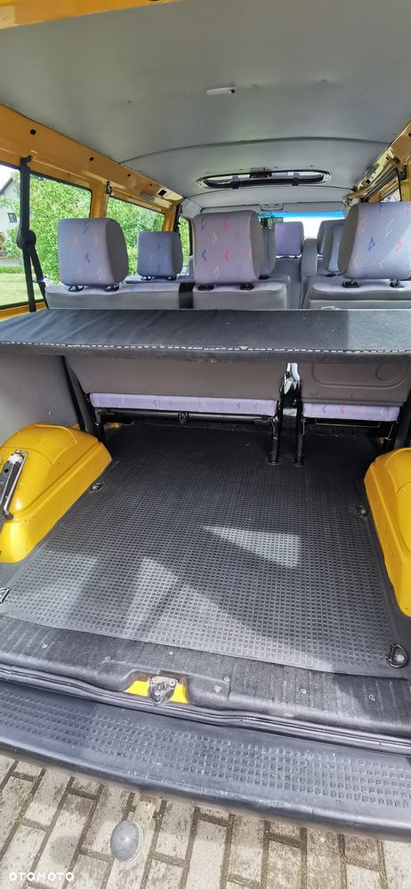Volkswagen Transporter - 21