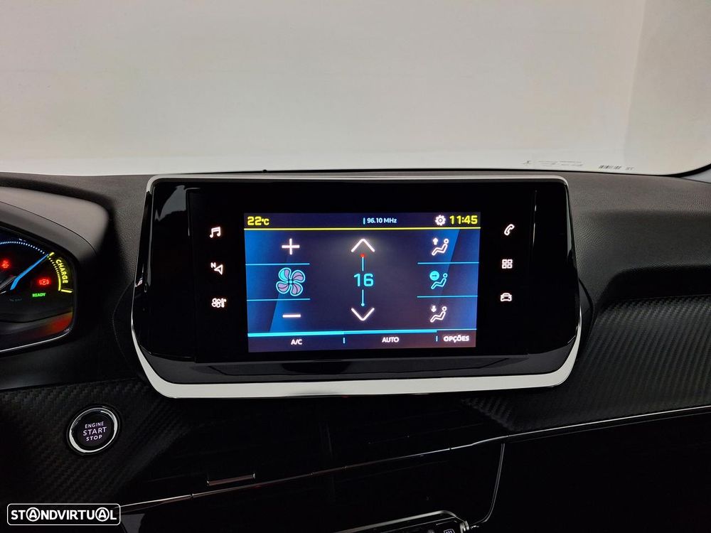 Peugeot e-208 Active Pack - 27