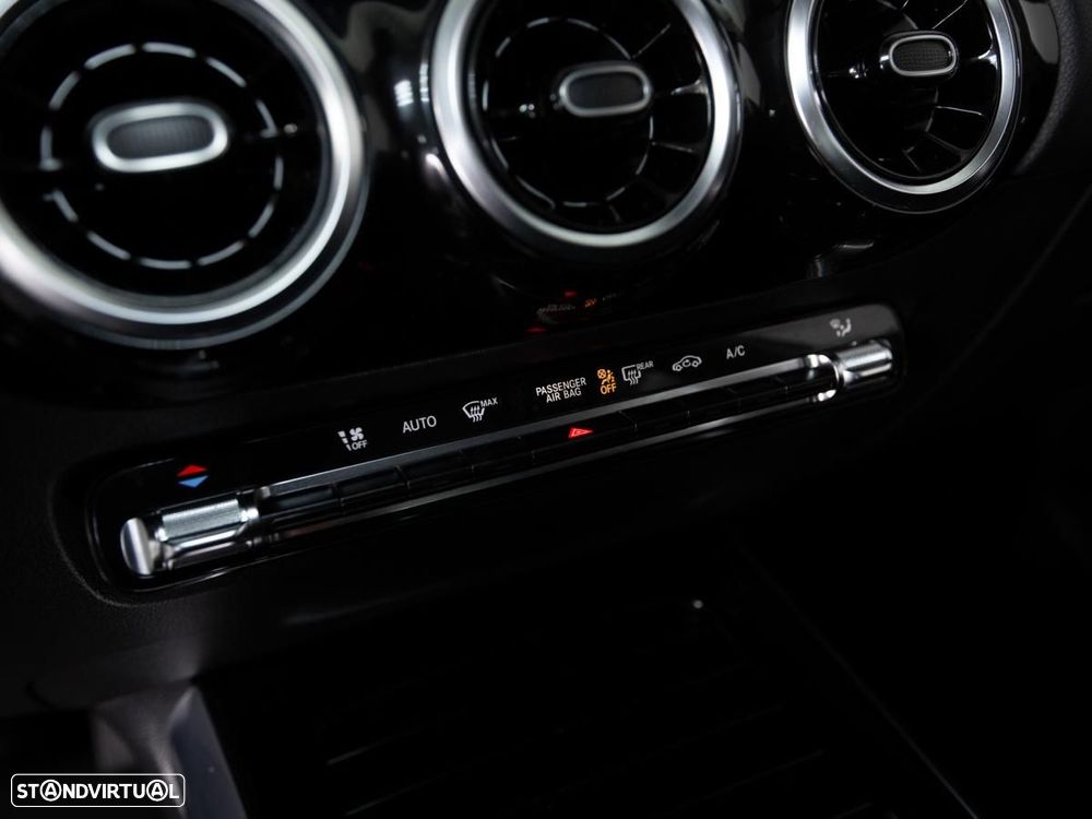 Mercedes-Benz GLA 250 8G-DCT Progressive - 21