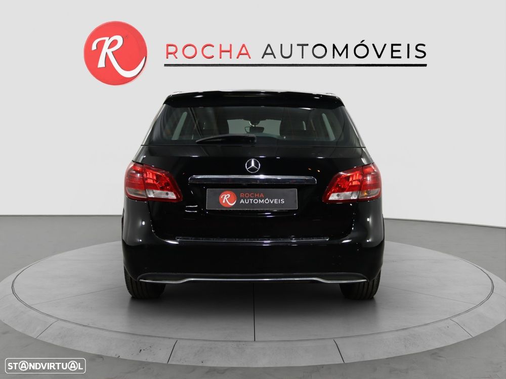 Mercedes-Benz B 180 - 8