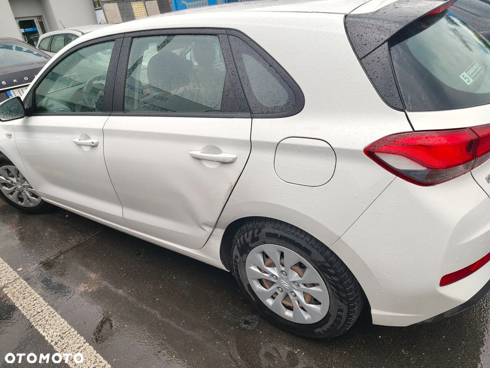 Hyundai i30 - 18